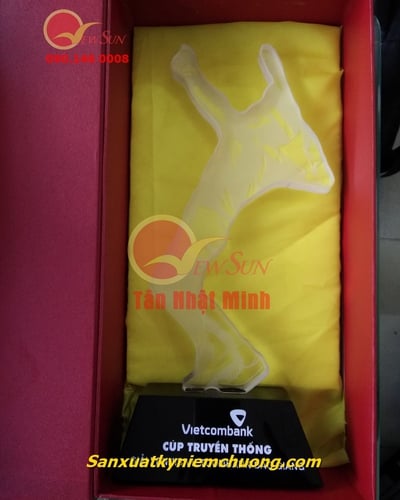 Mẫu cúp tennis, Cúp tennis, Cúp pha lê, Xưởng sản xuất  ( Giá bán lẻ)- 18 (E)