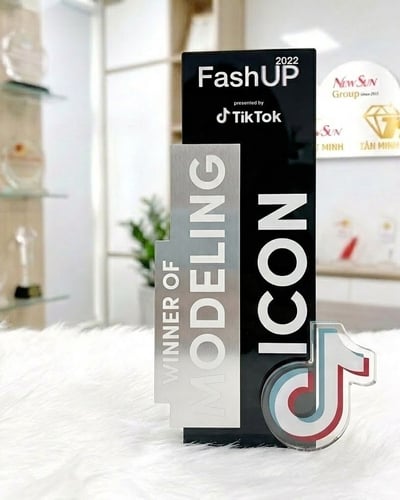Cúp vinh danh, Cúp pha lê đẹp, Cao cấp -15