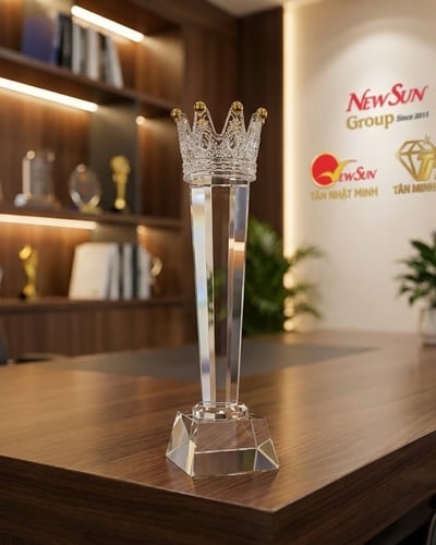 Cúp pha lê vương miện ưa chuộng nhất
