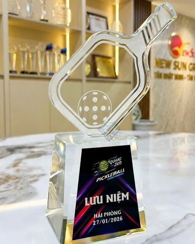 Mẫu Cúp Pickleball pha lê đẹp mới (21)