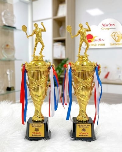 Cúp Tennis Nhựa Giá Rẻ 