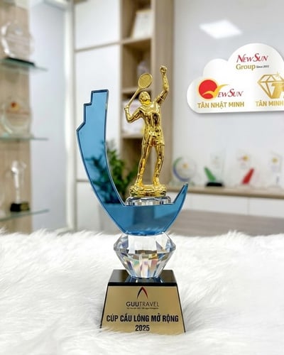  Cúp Tennis Pha Lê Ưu Chuộng Nhất 