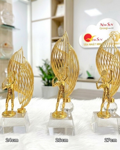 Cúp Tennis Thân Con Sò Đế Pha Lê