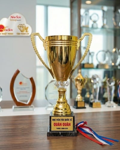 Cúp thể thao kim loại 110