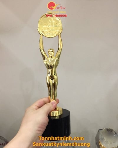 Đúc Tượng thach cao 3