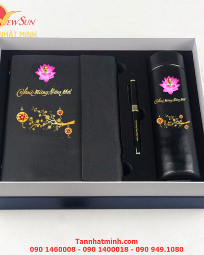 In trên mọi chất liệu, nhận in gia công - sổ tay, hộp giấy, bút