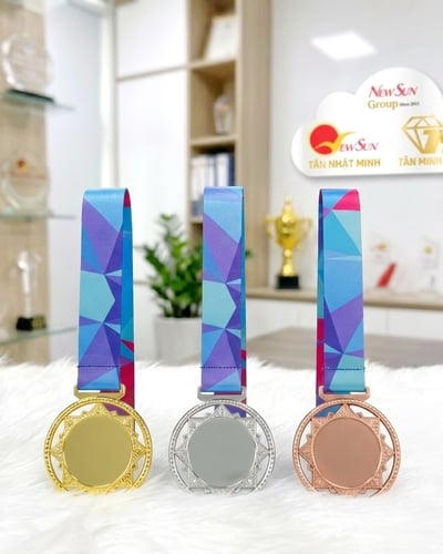 Huy chương giá rẻ thể thao Olympic hàng sẵn - Mẫu sao đẹp