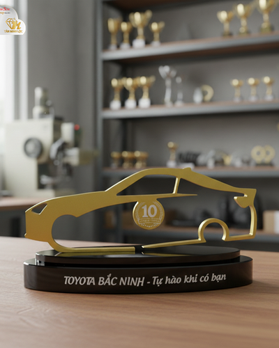 Kỷ niệm chương pha lê, Kỷ niệm chương kim loại làm theo yêu cầu