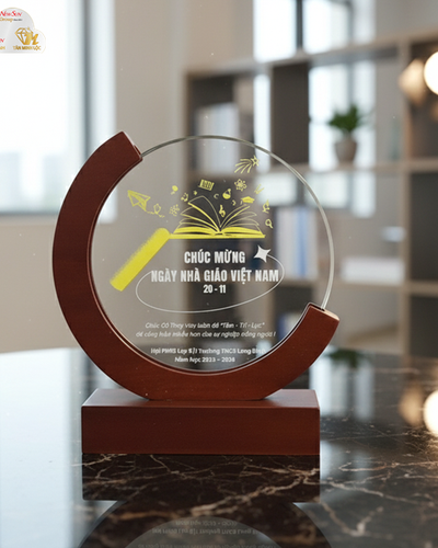 Kỷ niệm chương pha lê, Kỷ niệm chương gỗ tròn đẹp