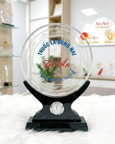 Mẫu Kỷ niệm chương đồng hồ đẹp