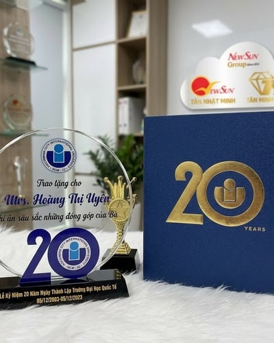 Kỷ niệm chương số 20 , 20 năm thành lập 
