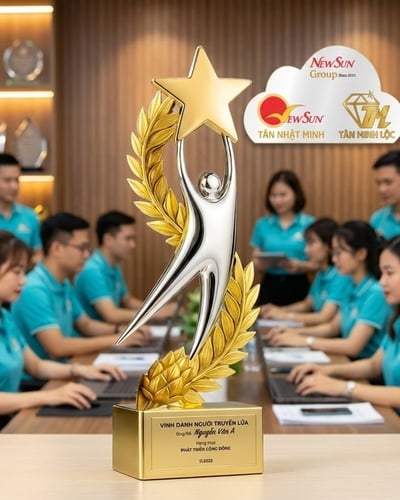 Làm Cúp Theo Yêu Cầu Riêng - Mẫu Ngôi Sao Thiết Kế Riêng
