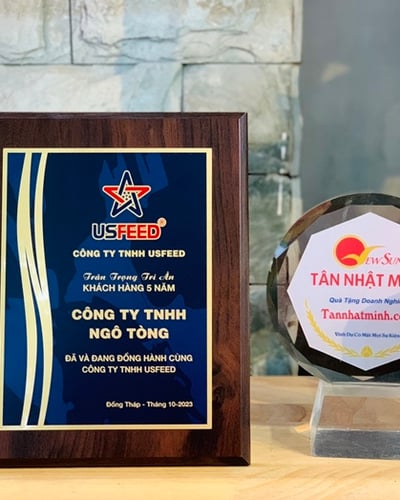 Sản Xuất Bảng Vinh Danh Nhân Viên Học Sinh Xuất Sắc