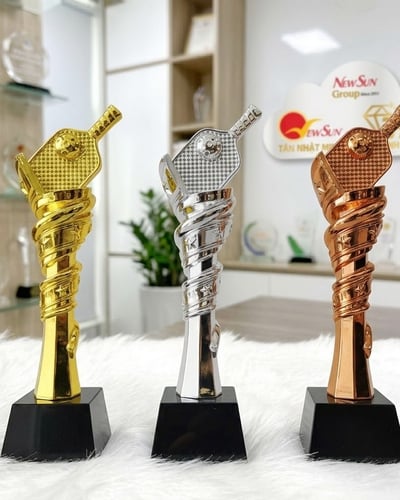 Cúp Pickleball Mạ Vàng Đẹp Mới Nhập
