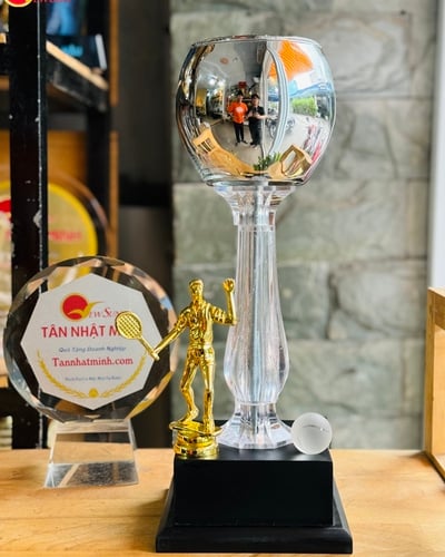 Mẫu Cúp Tennis Đẹp - Vinh Danh Người Thắng Cuộc