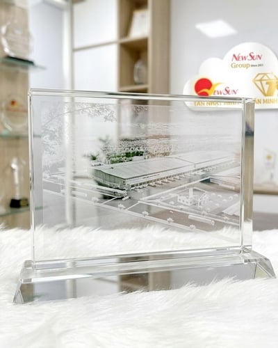 Kỷ Niệm Chương Khắc 3D Khắc Theo Yêu Cầu