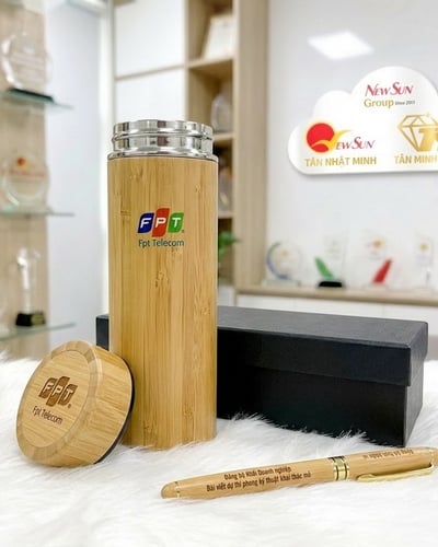 Dịch Vụ In Trên Mọi Chất Liệu - In Gia Công Quà Tặng Theo Yêu Cầu