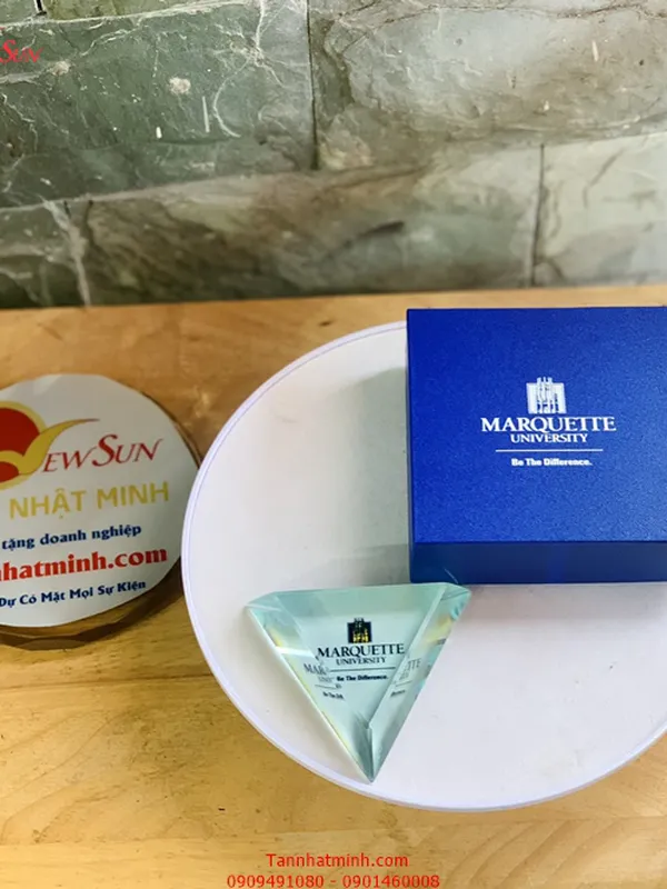 Chặn giấy thủy tinh , Bán kỷ niệm chương, thủy tinh đẹp - 13