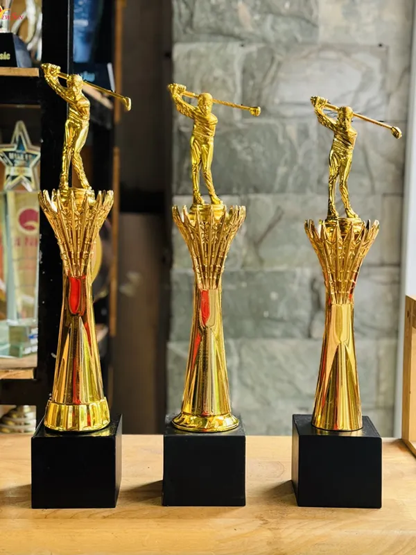 Cúp Vinh Danh - Cúp Golf - Lưu Niệm Mạ Vàng 1