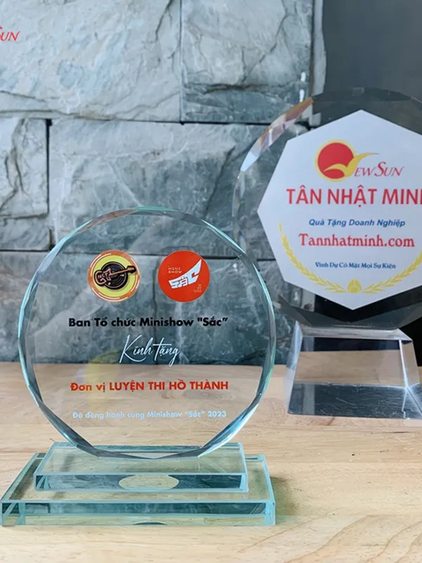 kỷ niệm chương hợp lớp, kỷ niệm chương học sinh đẹp -11