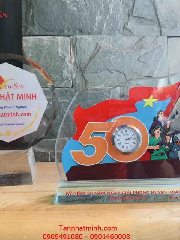 Kỷ niệm chương số năm 50