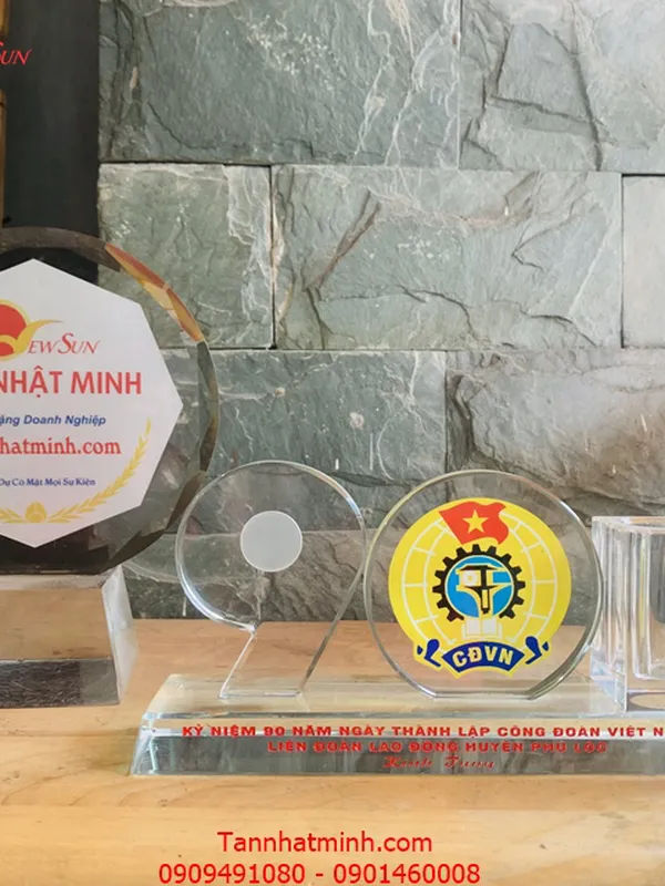 Kỷ niệm chương số 90