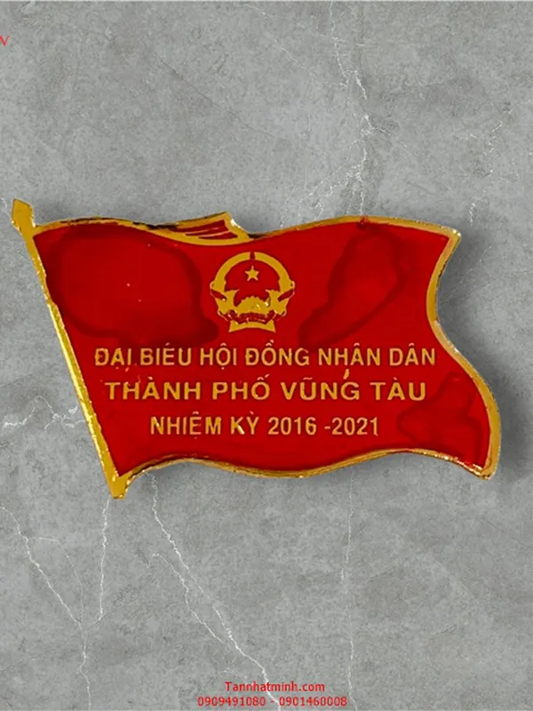 Huy hiệu đảng cài áo