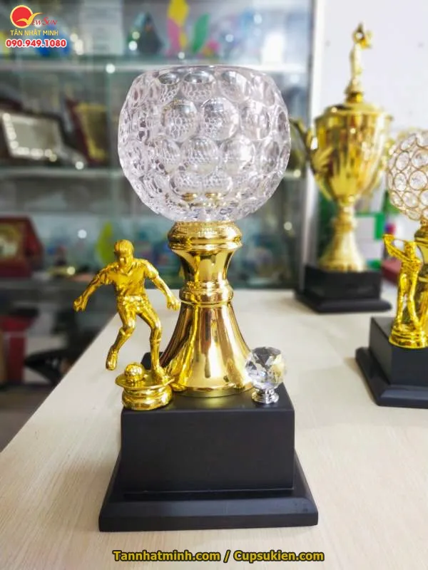 Cúp thể thao kim loại 23