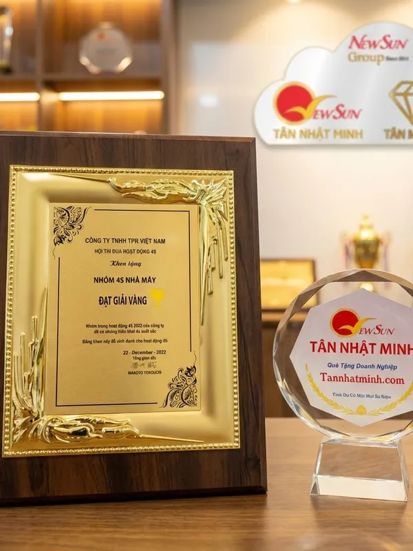 Bảng Vinh Danh Gỗ Đồng, In Ấn Làm Theo Yêu Cầu - 9