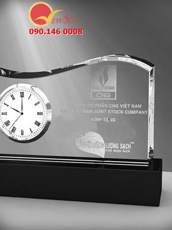 Chặn giấy pha lê, Bán kỷ niệm chương, pha lê đẹp - 7