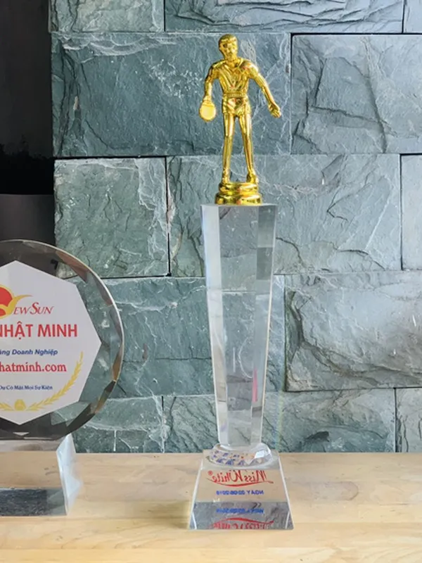 Cúp Bóng Bàn Pha Lê - Mẫu Đẹp