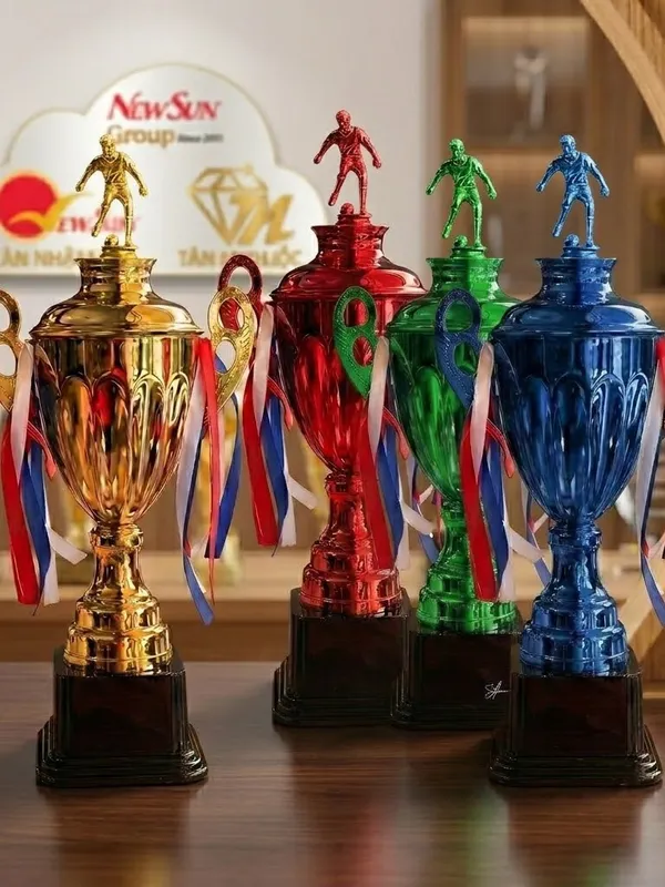 Mẫu Cúp Bóng Đá Lưu Niệm Đẹp Đa Màu 2