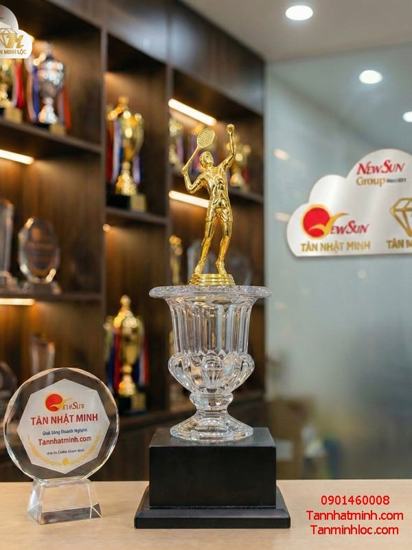 Cúp Cầu Lông - Tennis - Vinh Danh Sự Kiện (6)