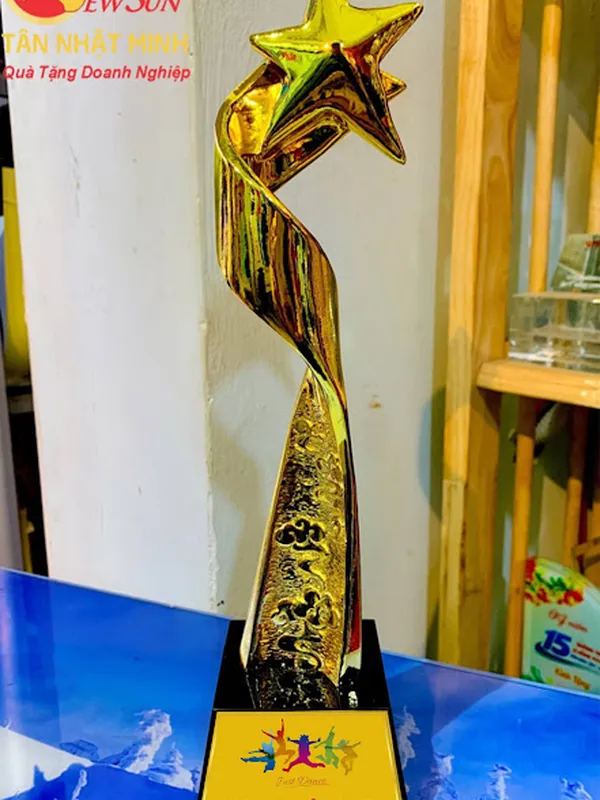 TOP Các Mẫu: Cúp Dance Đẹp - Giá Rẻ