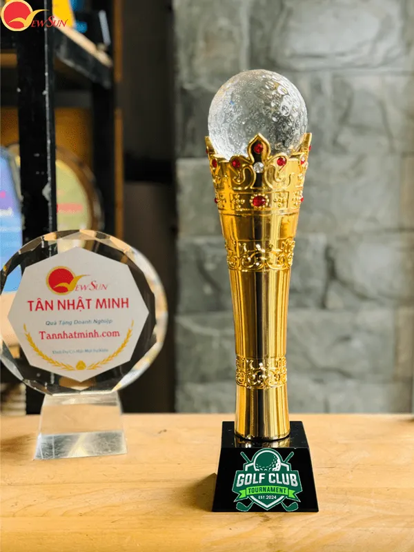 Cúp Vinh Danh - Cúp Golf - Lưu Niệm Mạ Vàng 2