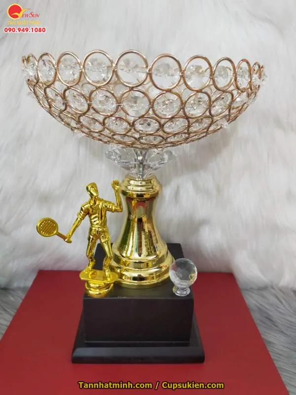 Cúp thể thao kim loại 67