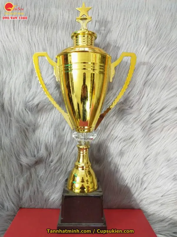 Cúp thể thao kim loại 42