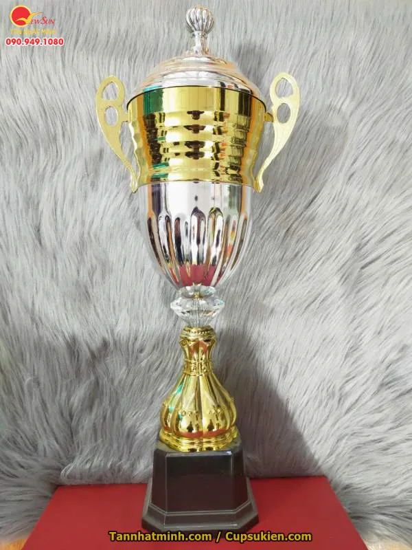 Cúp thể thao kim loại 43