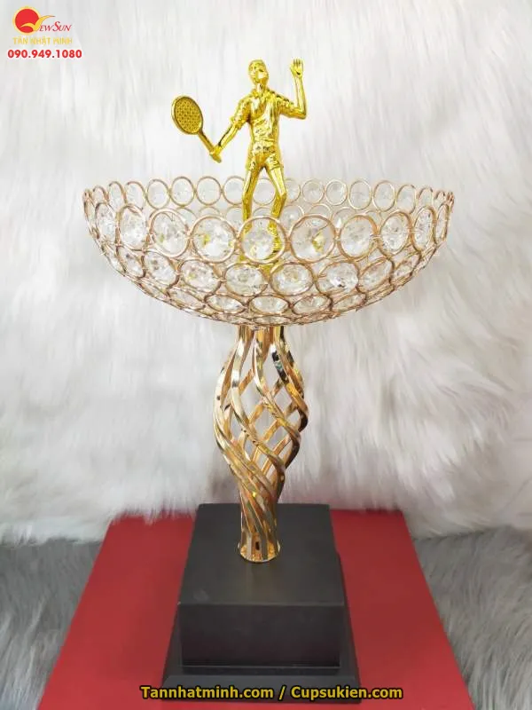 Cúp thể thao kim loại 27