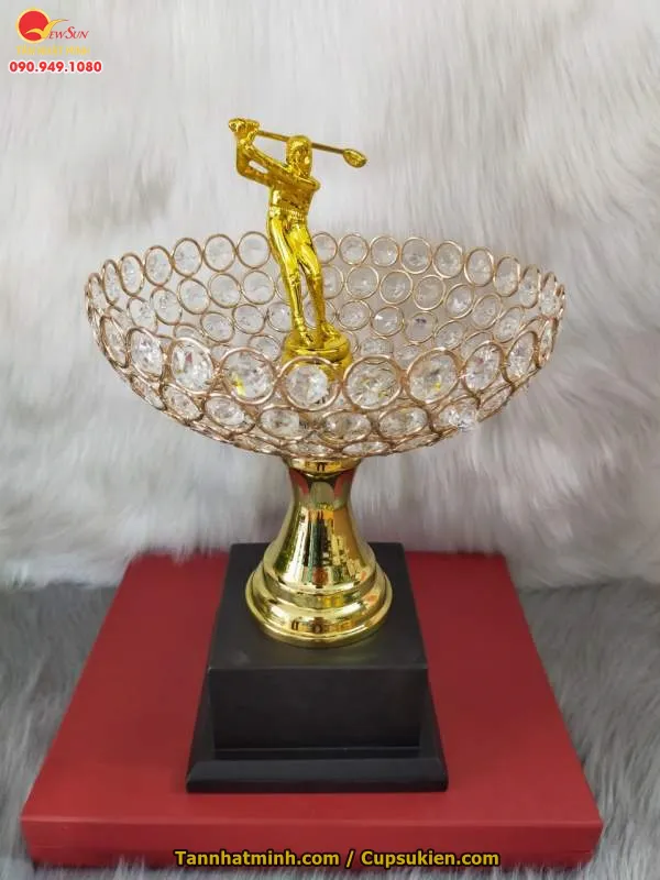 Cúp thể thao kim loại - cho người chơi Golf 30