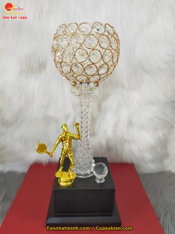 Cúp thể thao kim loại 38