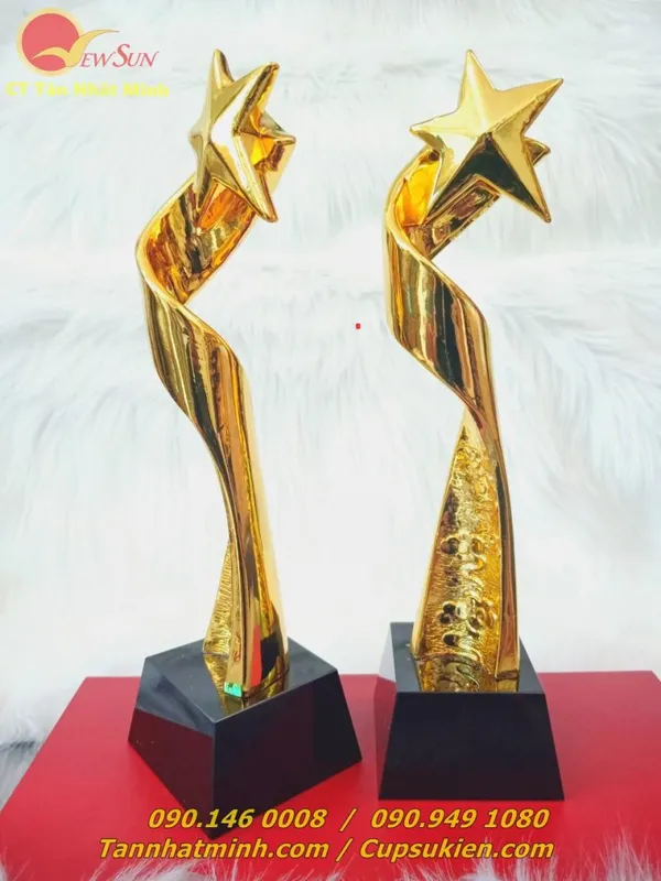 Cúp vinh danh, cúp lưu niệm mạ vàng 4