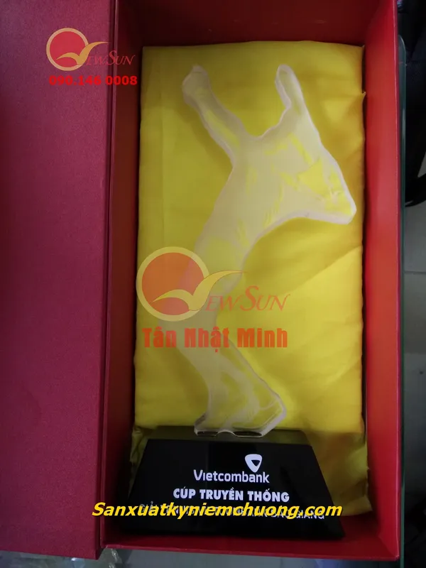 Mẫu cúp tennis, Cúp tennis, Cúp pha lê, Xưởng sản xuất  ( Giá bán lẻ)- 18 (E)