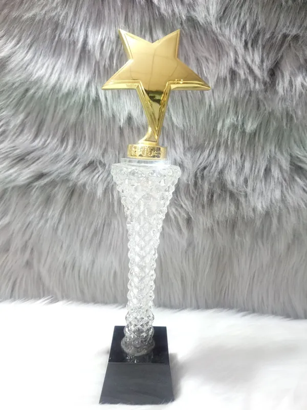 Cúp thể thao giá rẻ, cúp pha lê đẹp - 3