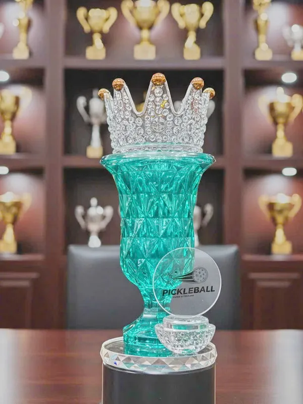 Mẫu Cúp Pickleball pha lê đẹp mới (25)