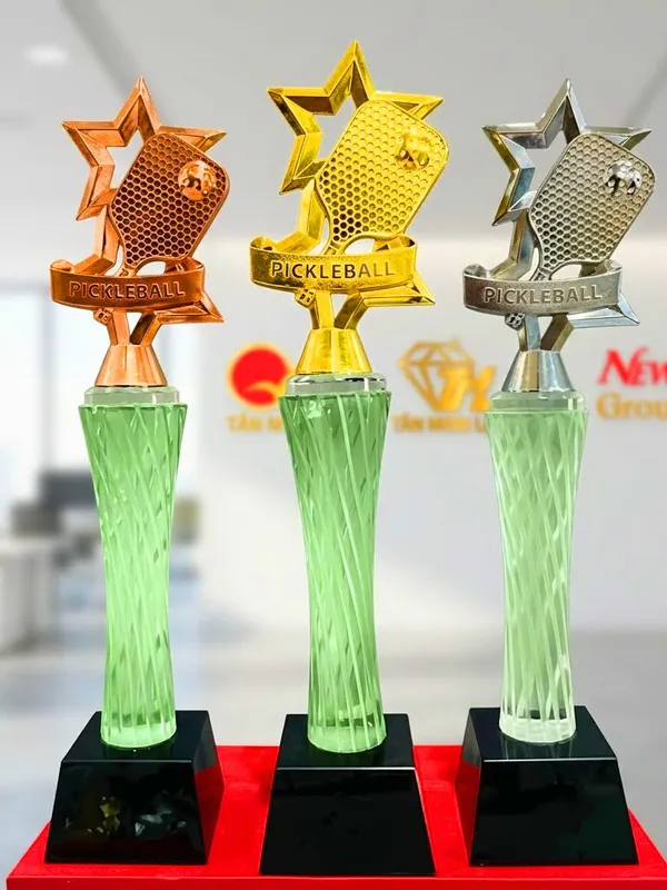 Mẫu Cúp Pickleball pha lê đẹp mới (44)