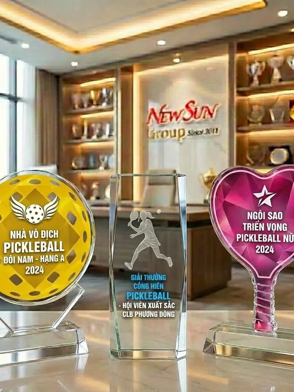 Mẫu Cúp Pickleball pha lê đẹp mới (18)