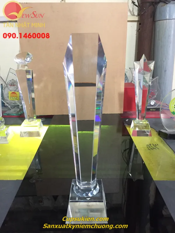 Cúp thể thao giá rẻ - 4