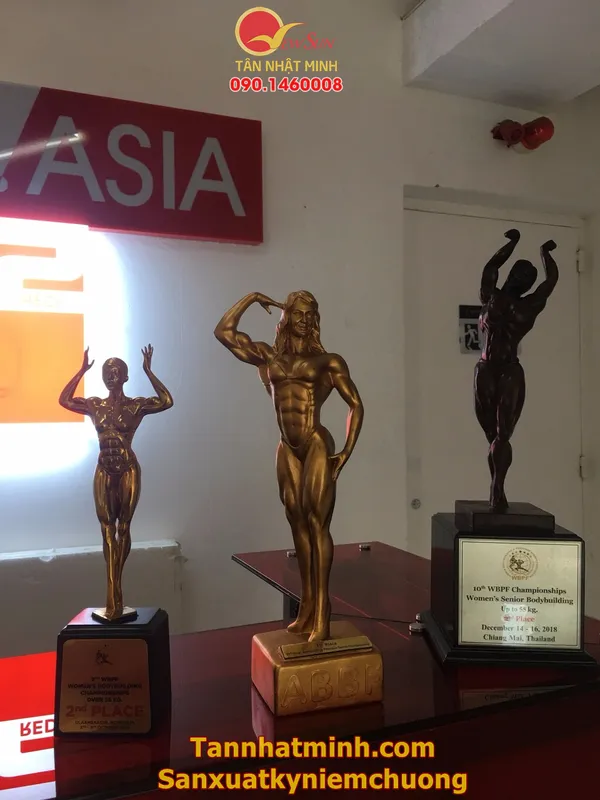 Tượng đúc khuôn theo yêu cầu