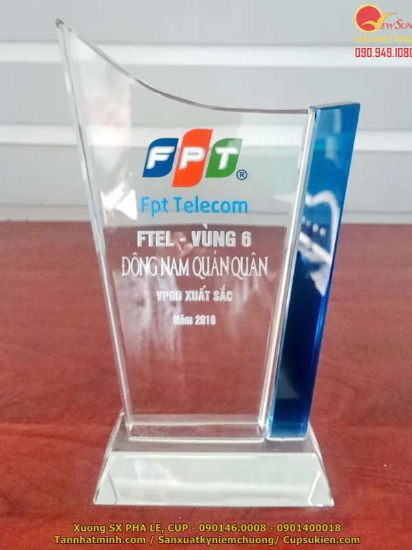 Kỷ niệm chương